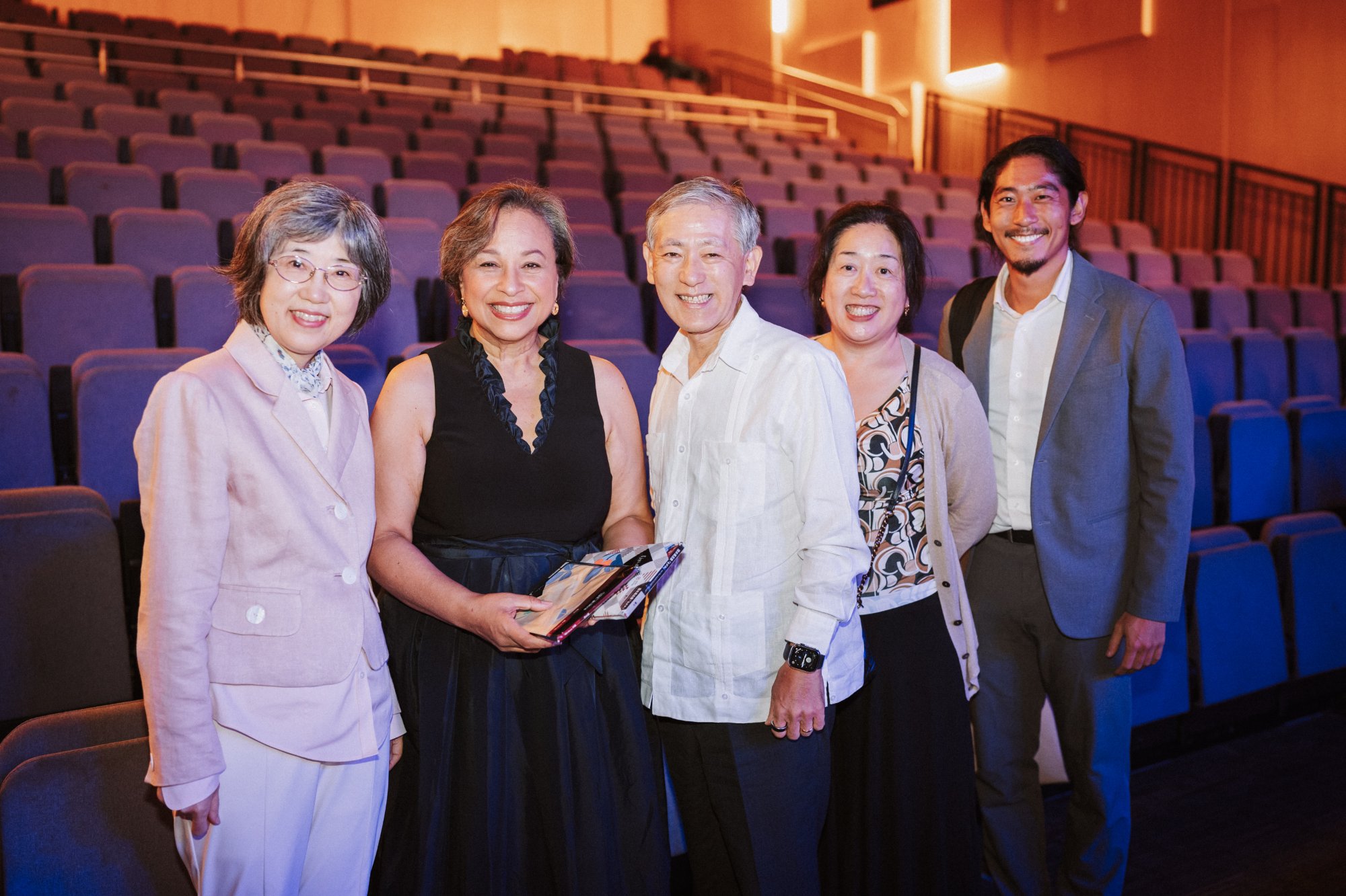 Vilma with Japanese guests after concert